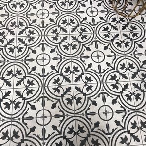 Meet your Posher, Robin